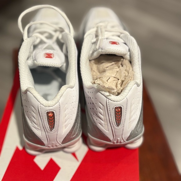 Nike Shox R4 - white - Picture 4 of 6